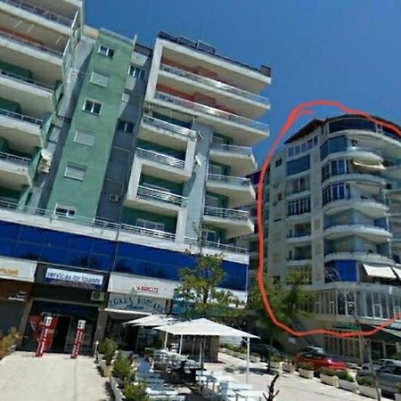Vivi La Tua Vacanza Con L'Appartamento 1 Di Ervin! Enjoy Your Holiday With Ervin'S Apartment 1! Влёра Экстерьер фото